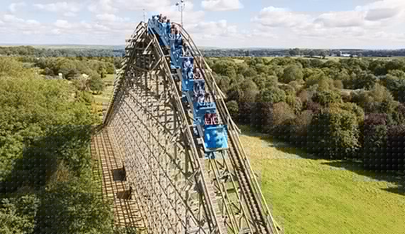langste achtbanen ter wereld - Ultimate - Pretpark vergelijker.nl